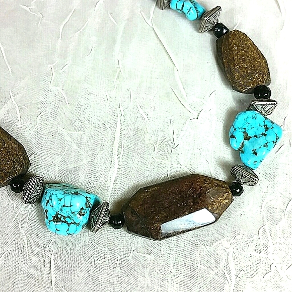 16" - 18" adj Necklace Genuine Stone Bead Leather brown blue silver spacer NEW - Picture 1 of 5
